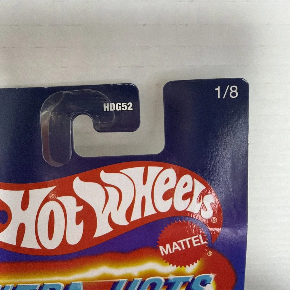 2024 Hot Wheels ULTRA HOTS 1/8 '70 FORD ESCORT RS1600 Gold Target Near‎ Mint